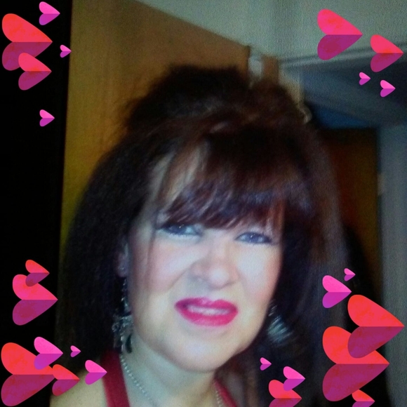 Meet your Posher, Violet - Picture 1 of 1